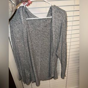 American Eagle women’s hooded cardigan